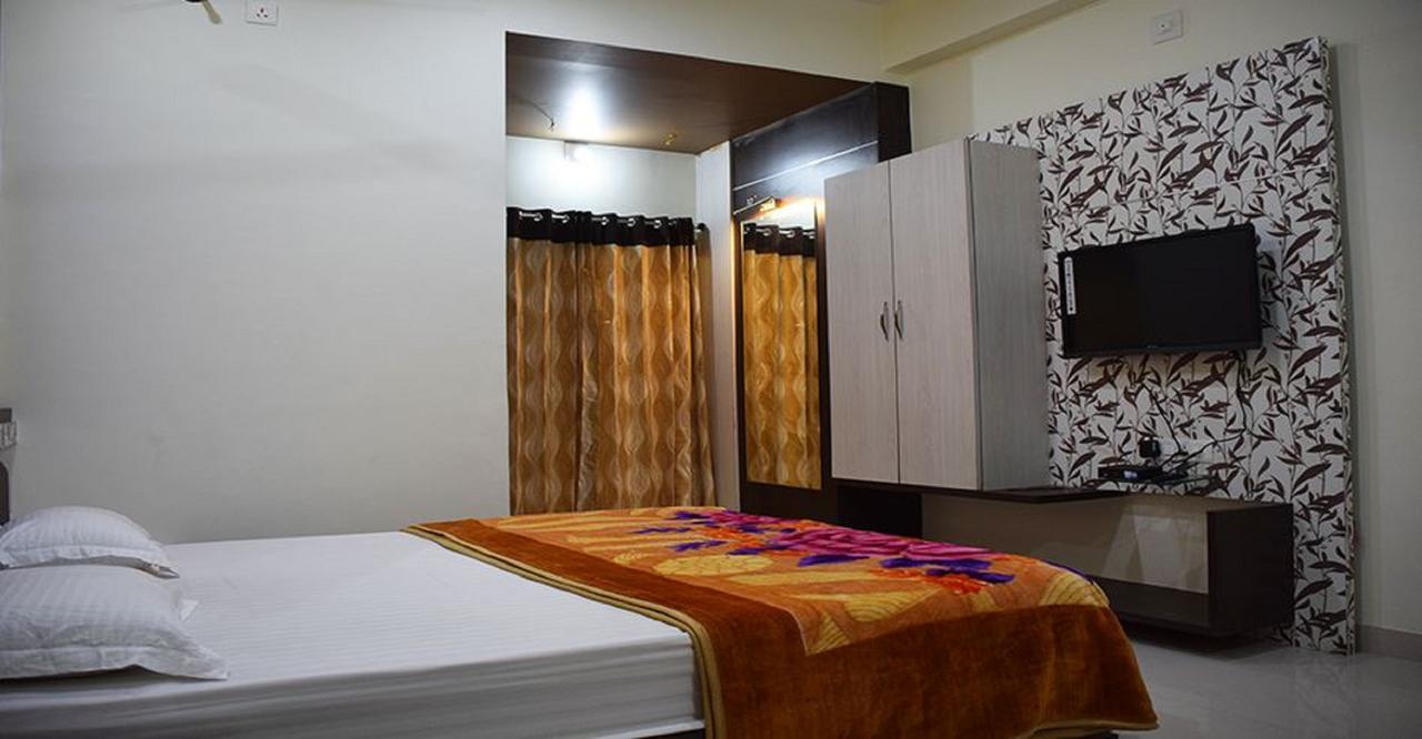 Hotel Amar Palace Ābu Road المظهر الخارجي الصورة