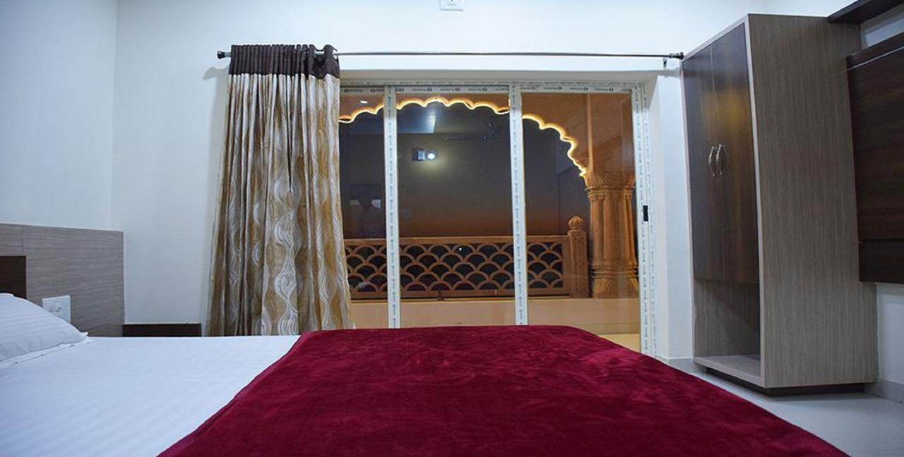 Hotel Amar Palace Ābu Road المظهر الخارجي الصورة