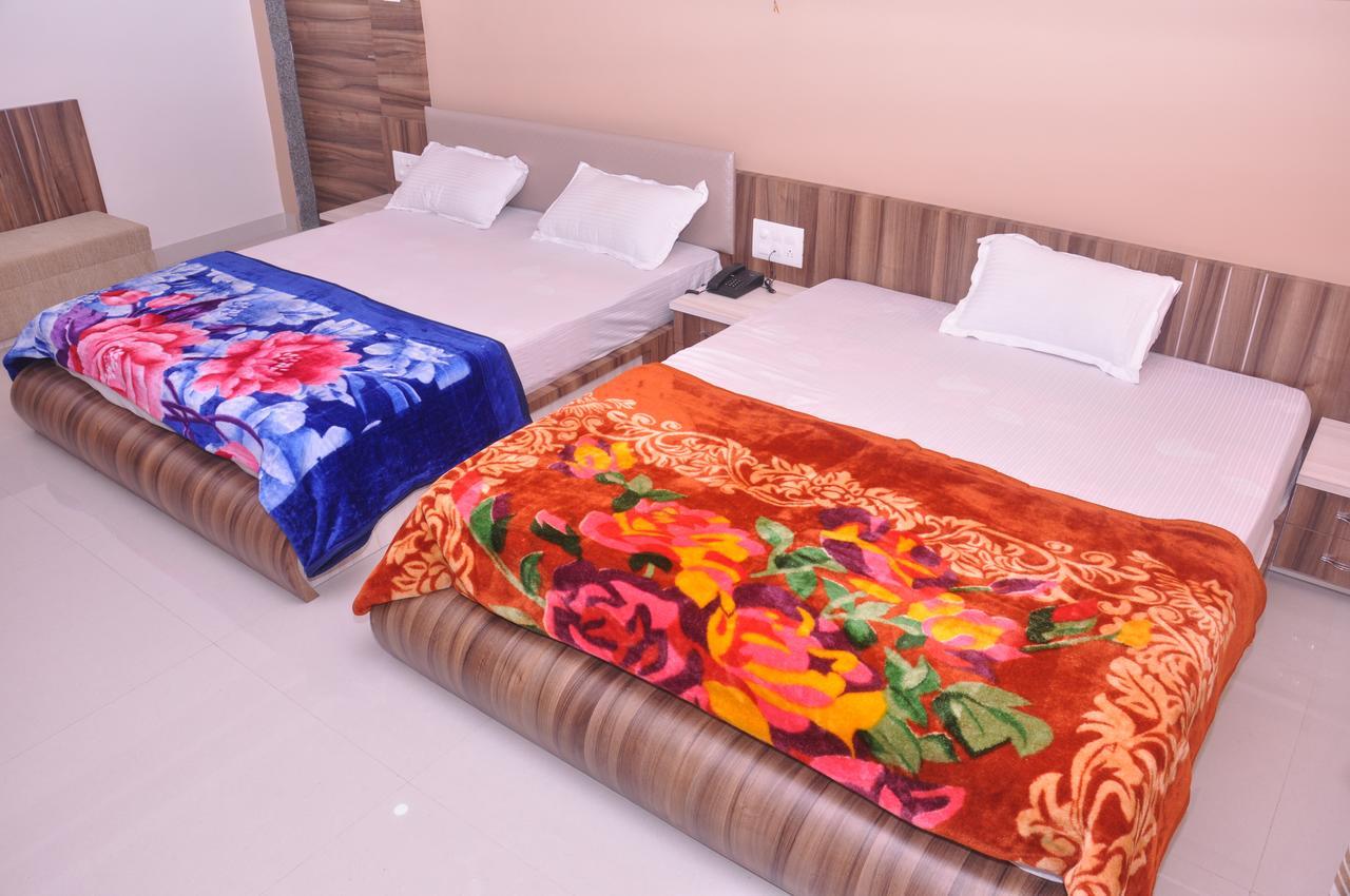 Hotel Amar Palace Ābu Road المظهر الخارجي الصورة